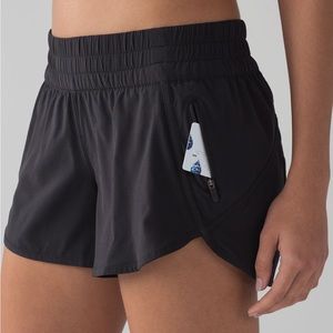 Lululemon Tracker Shorts 4”